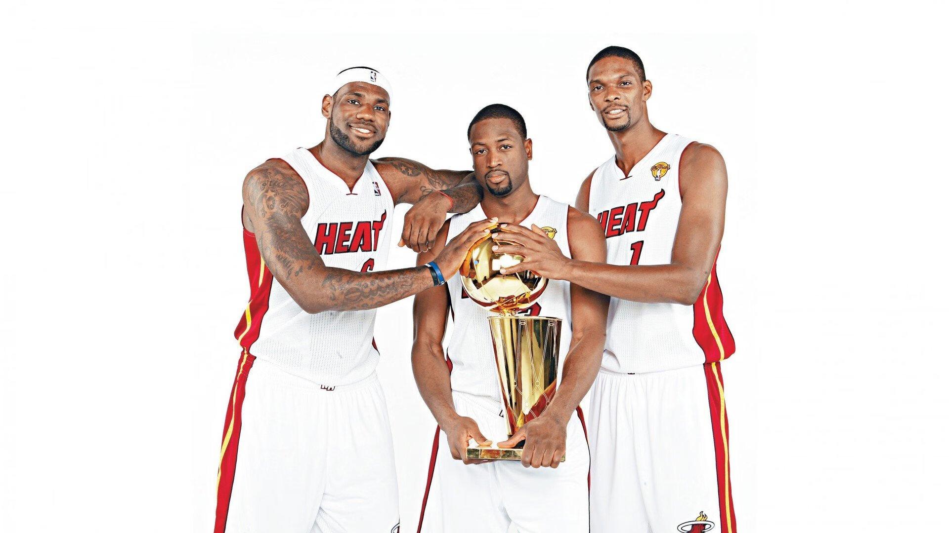 桑德斯手感火热贡献11分，高效投篮助球队稳操胜券